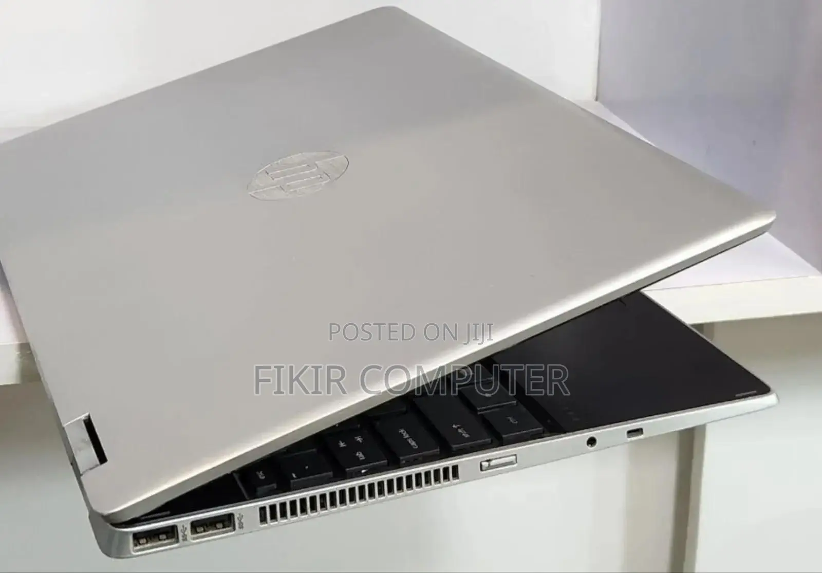 New Laptop HP Pavilion X360 8GB Intel Core I5 SSD 512GB