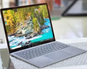 Photo - New Laptop Microsoft Surface 16GB Intel Core I7 SSD 512GB