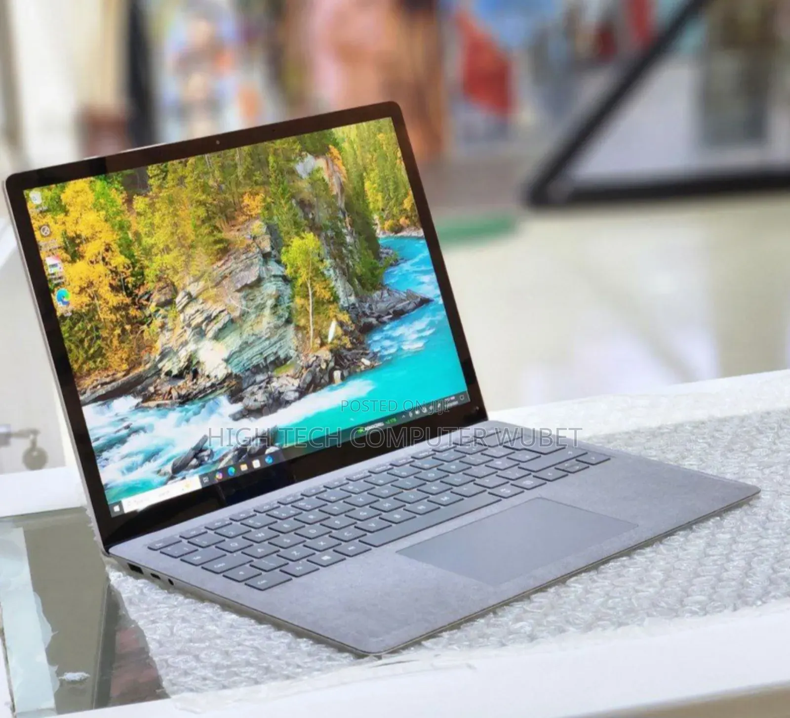 New Laptop Microsoft Surface Book 3 16GB Intel Core I7 SSD 512GB