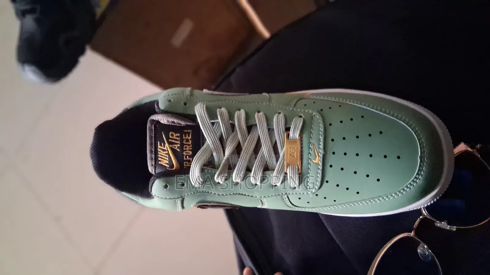 Nike Air Force 1 Oil Green Metallic Gold Swoosh