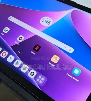 Photo - New Laptop Lenovo ThinkPad X1 Carbon 8GB Intel Core i5 SSD 256GB