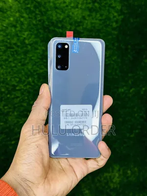 New Samsung Galaxy S20 128 GB Gray