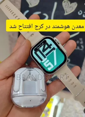 Photo - Wisme Uotra-3 Series 9 Smart Watch + Airpods