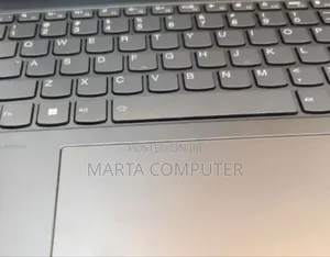 New Laptop Lenovo Yoga 7i 16GB Intel Core I7 SSD 1T