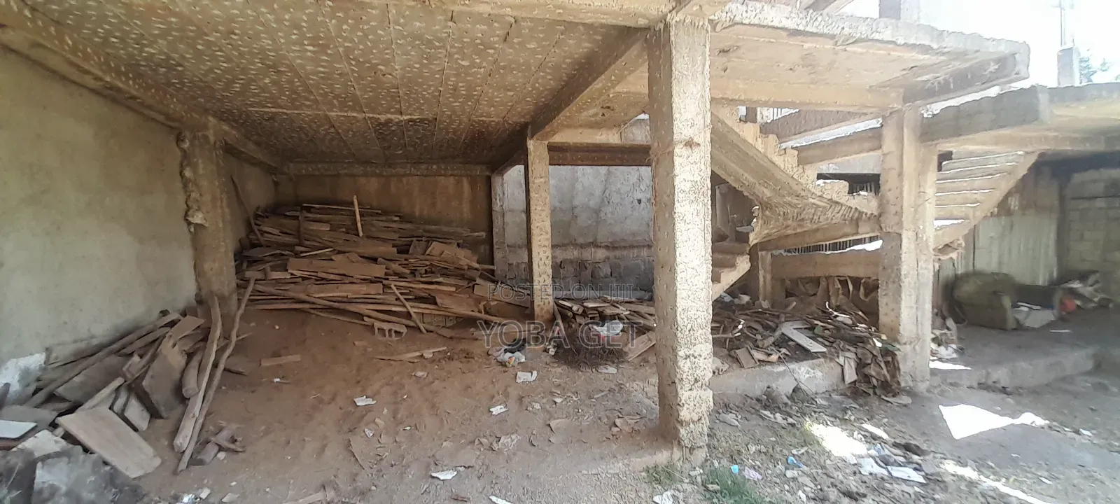 Furnished 5bdrm House in አስቸካይ የሚሸጥ ቤት, Akaky Kaliti for sale