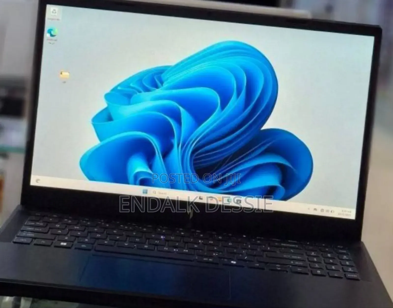 New Laptop Acer 16GB AMD Ryzen 5 SSD 512GB