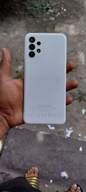 Samsung Galaxy A13 64 GB White