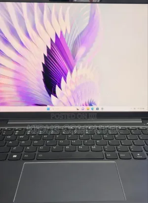 New Laptop Lenovo 16GB Intel Core I7 SSD 512GB