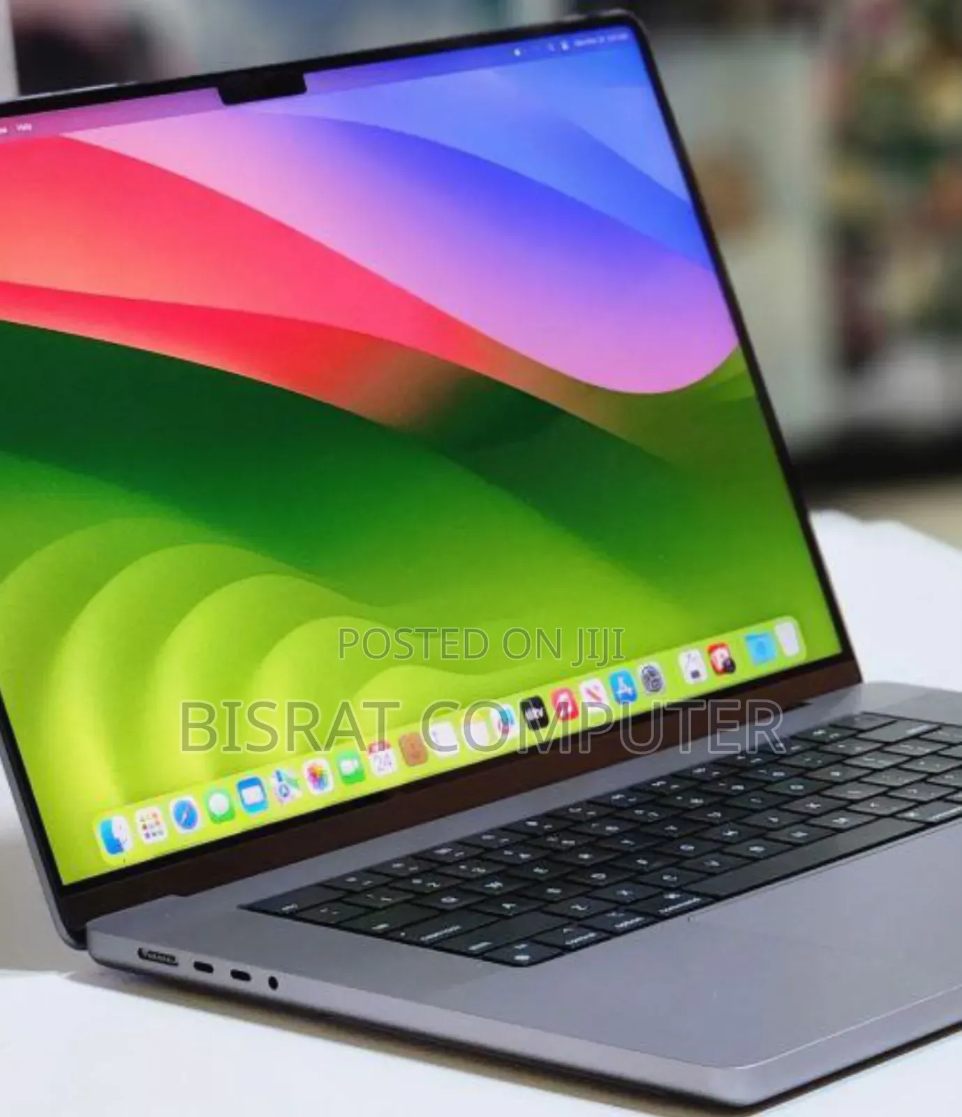 New Laptop Apple MacBook Pro M1 32GB Apple M1 Pro SSD 512GB