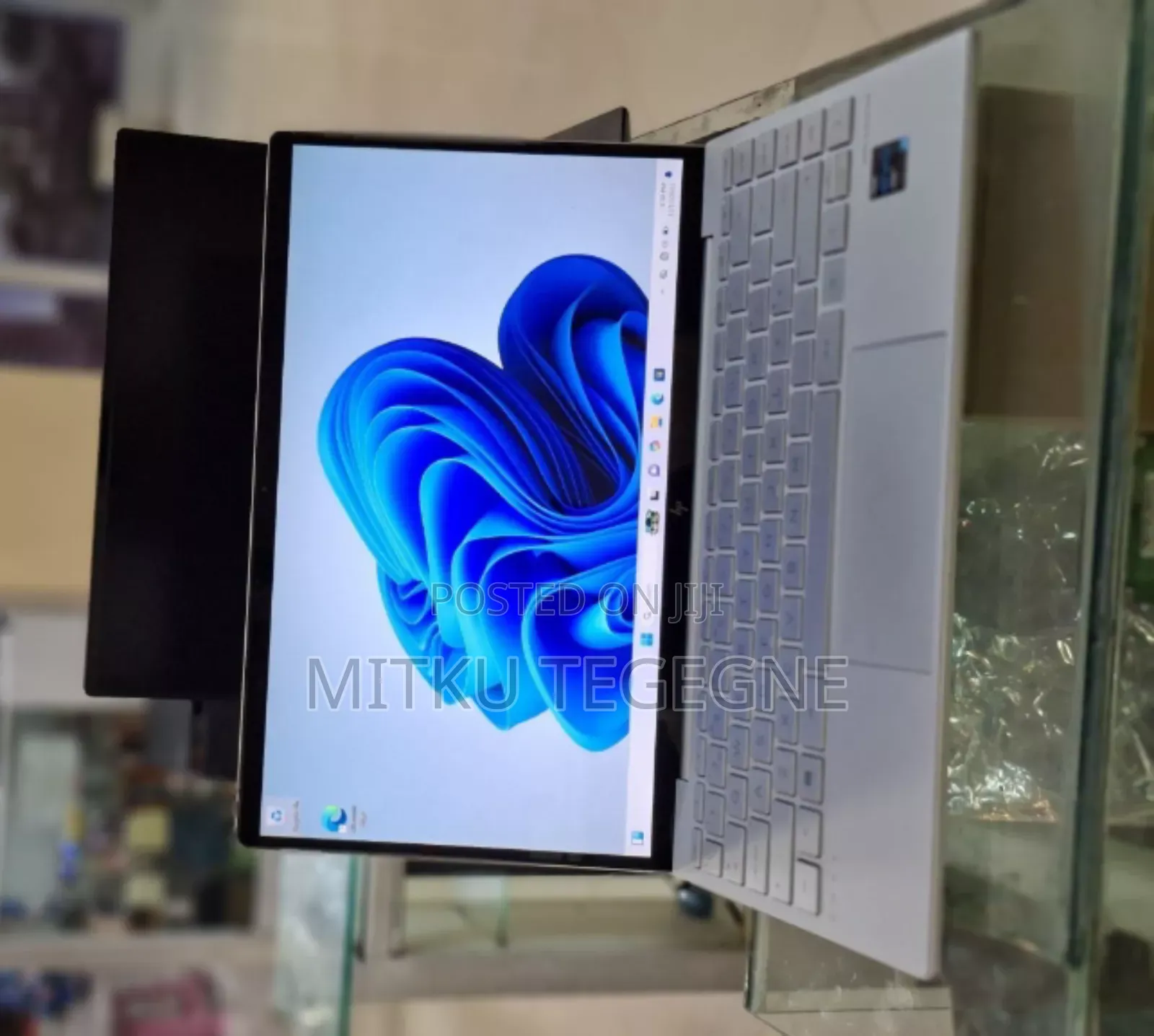 New Laptop HP Envy 13 16GB Intel Core i7 SSD 512GB