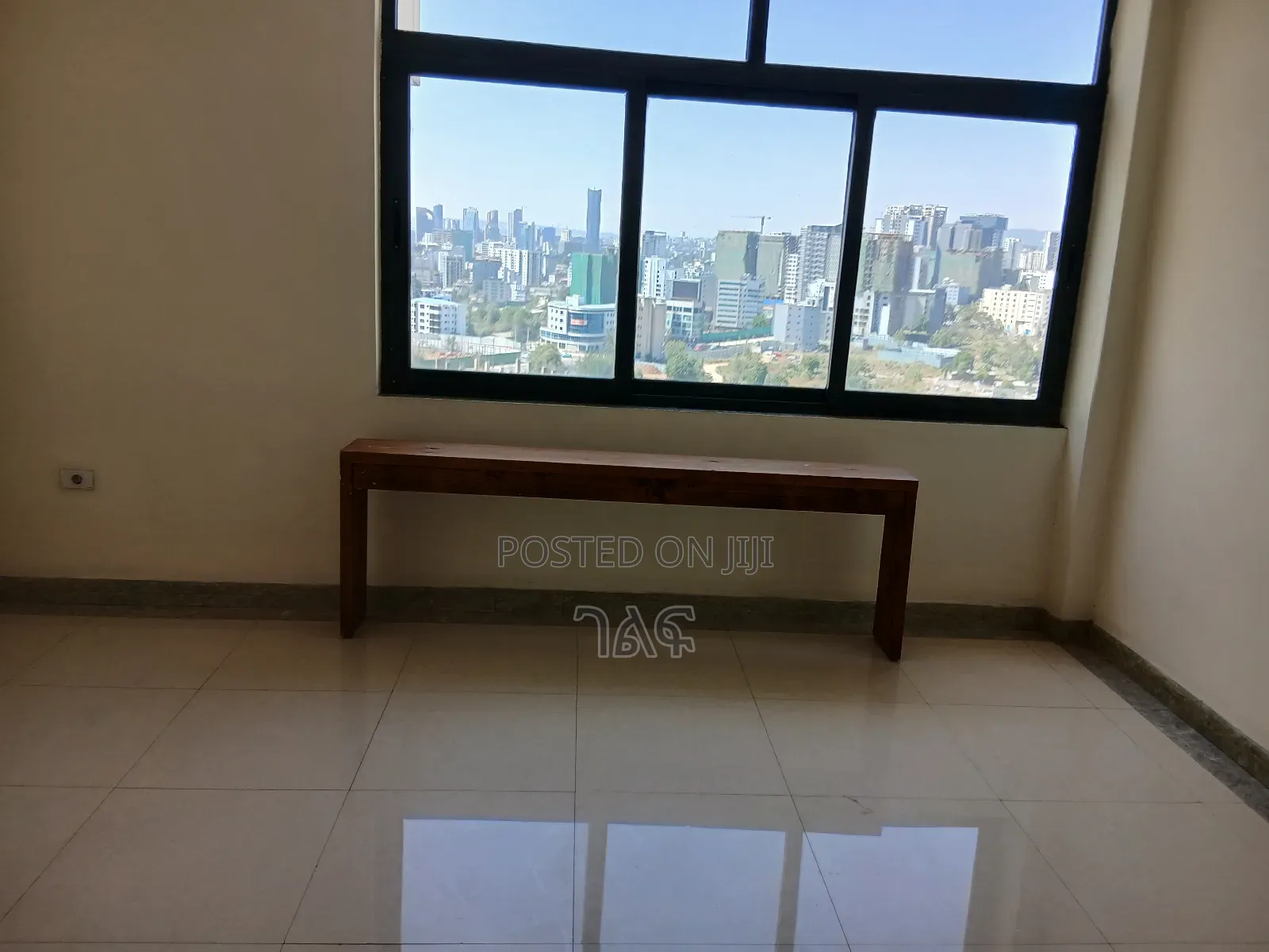 2bdrm Apartment in ቦሌ አትላስ ኖህ ሪልስቴት ግቢ, Bole for sale