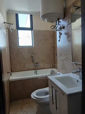 2bdrm Apartment in ቦሌ አትላስ ኖህ ሪልስቴት ግቢ, Bole for sale