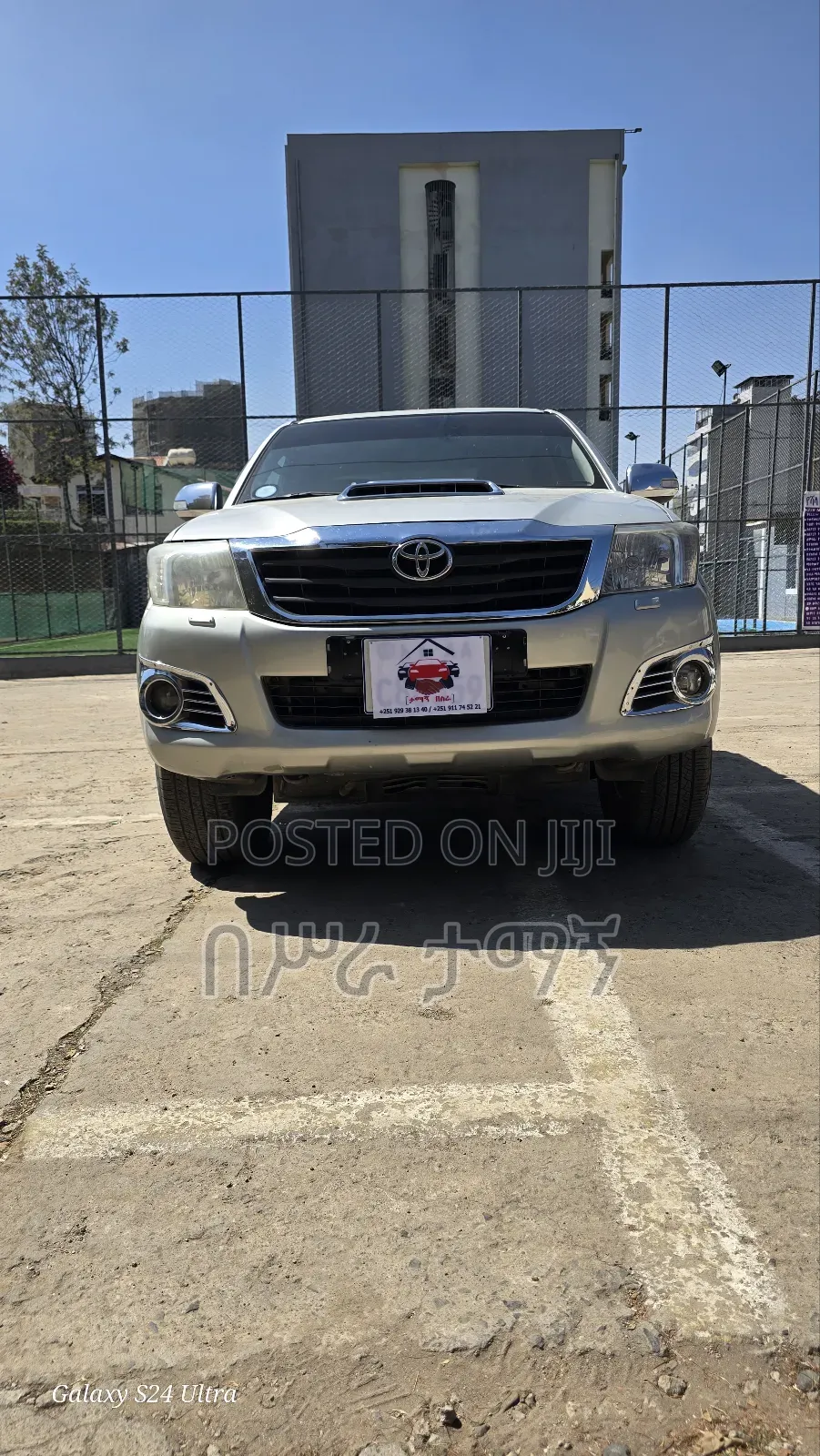 Toyota Hilux 2014 Silver