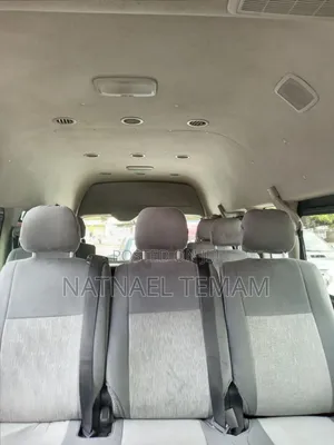 Toyota HiAce 2015 White