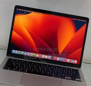 New Laptop Apple MacBook Pro 2022 M2 8GB Apple M2 SSD 256GB