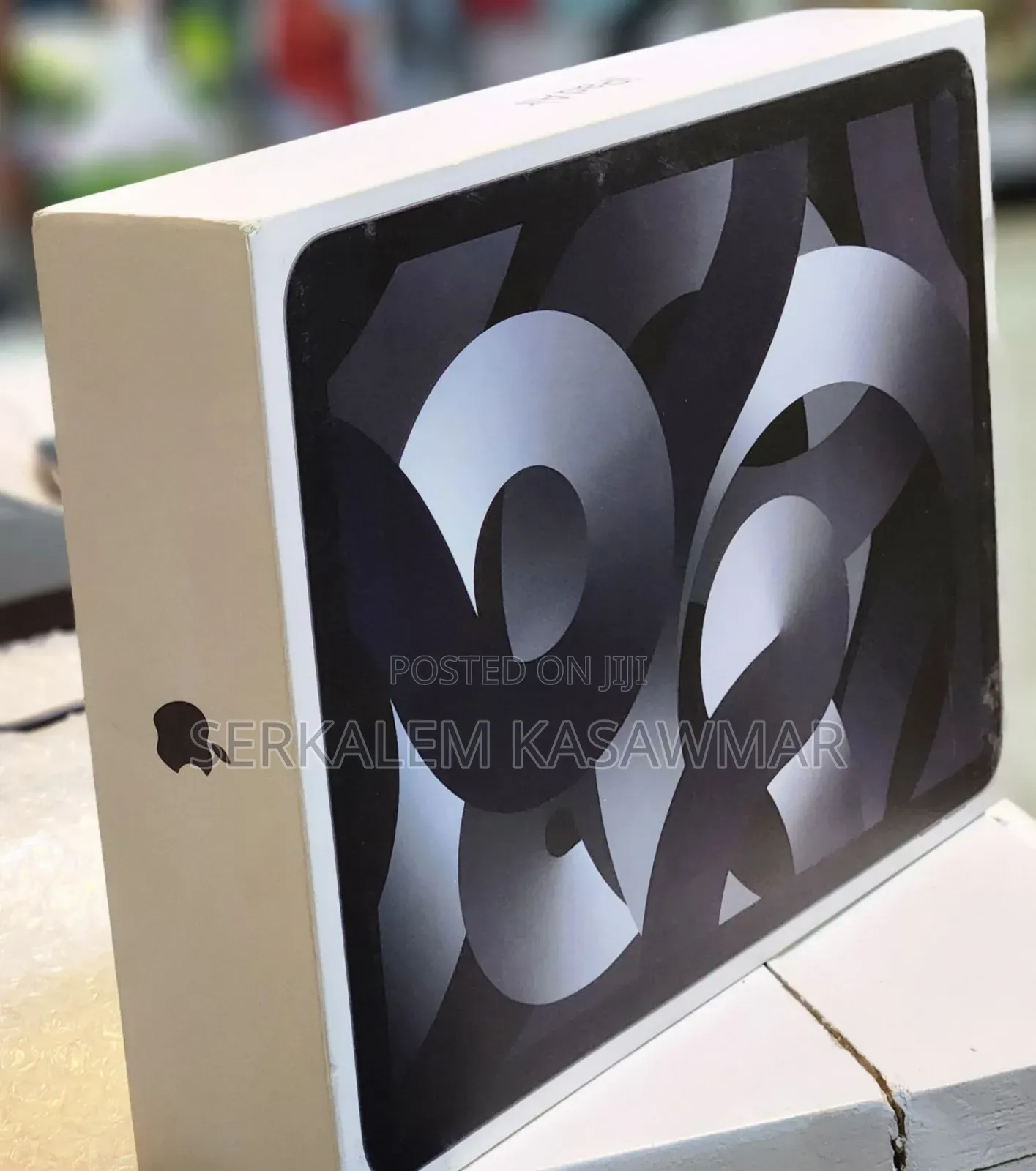 New Apple iPad Air 64 GB Gray