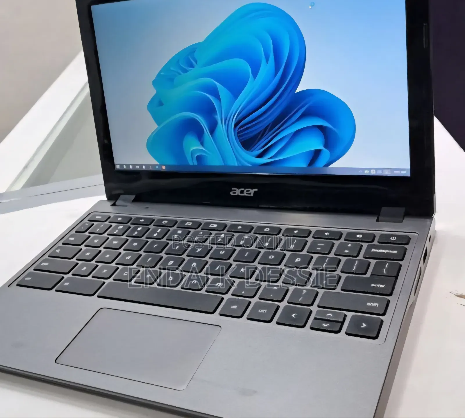 New Laptop Acer 4GB SSD 128GB