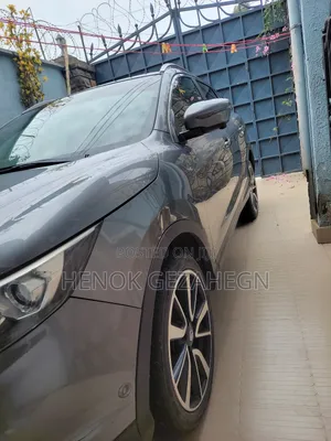 Nissan Qashqai 2017 Silver