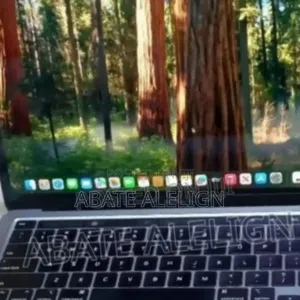 New Laptop Apple MacBook Air 2022 M2 8GB Apple M2 SSD 256GB