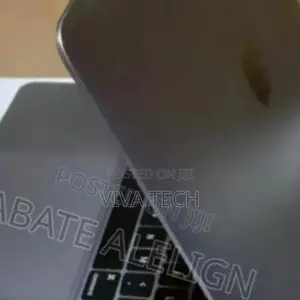 New Laptop Apple MacBook Pro M1 8GB Apple M1 SSD 256GB