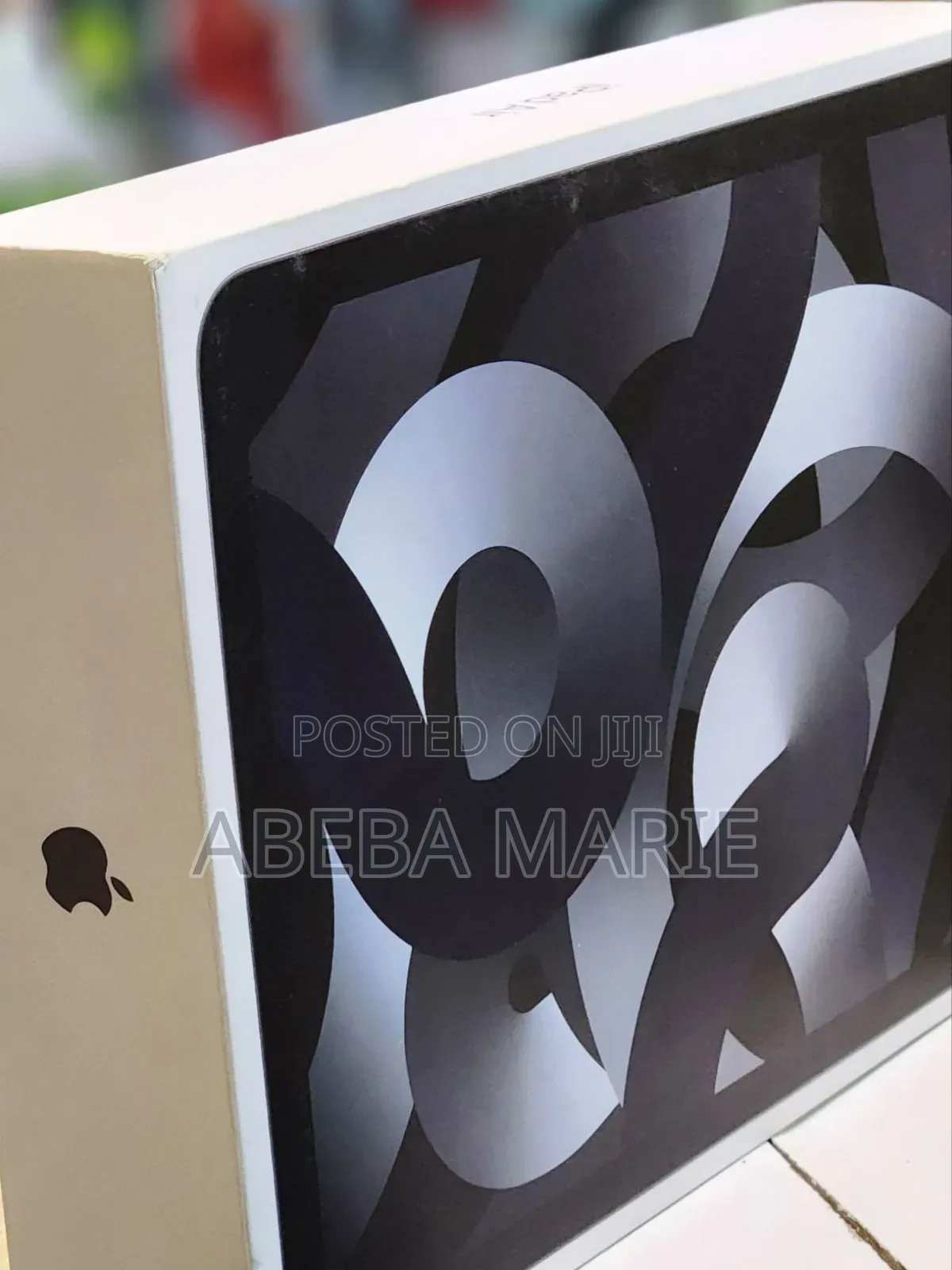 New Apple iPad Air 64 GB