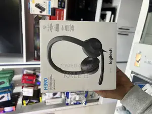 Photo - Logitech H390