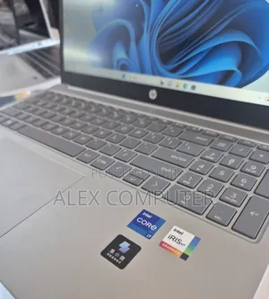 New Laptop HP Stream Notebook 16GB Intel Core I7 SSD 1T