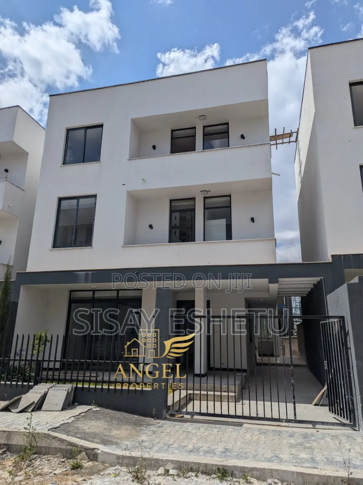 Furnished 4bdrm House in Bole for sale