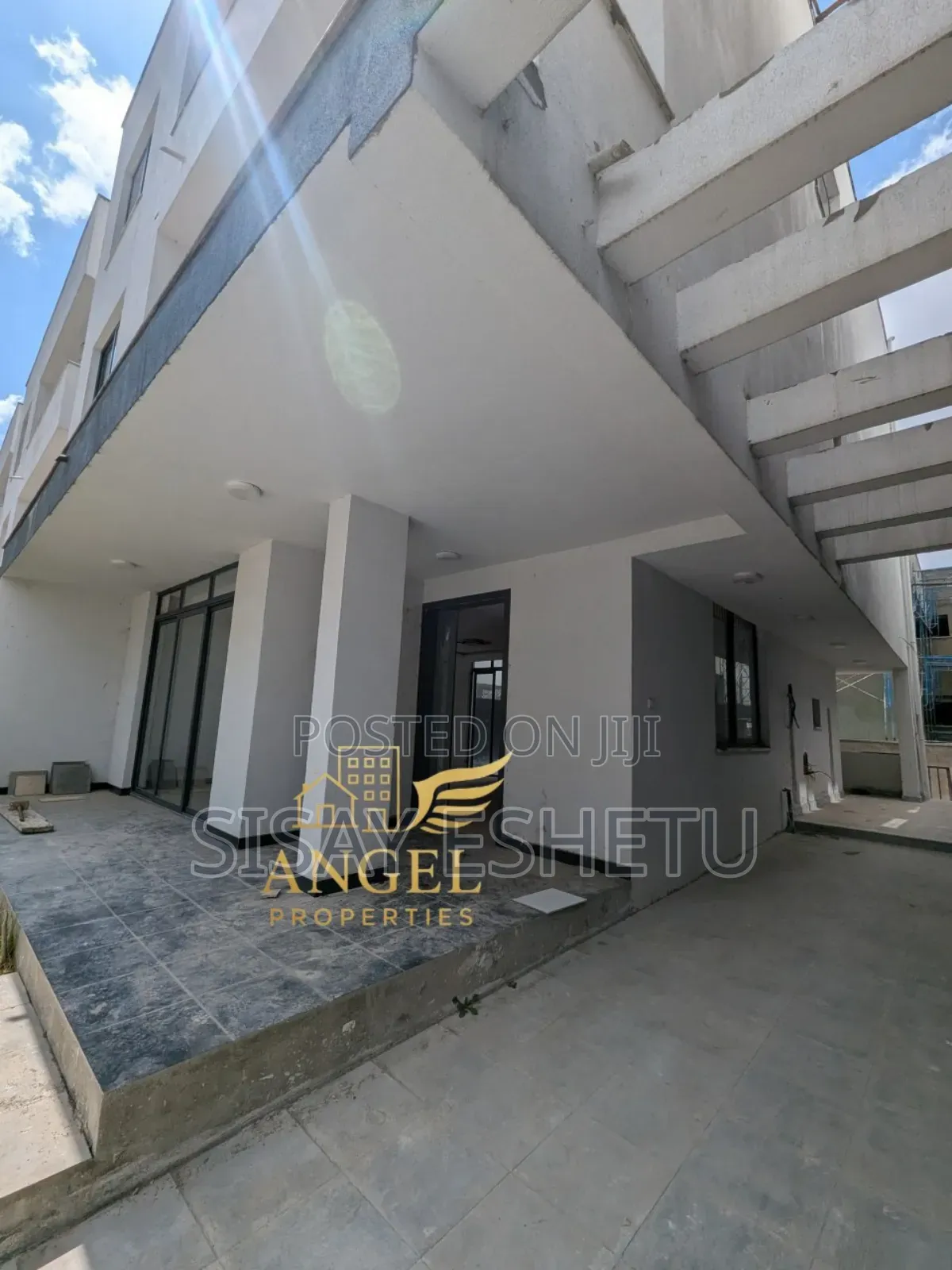 Furnished 4bdrm House in Bole for sale