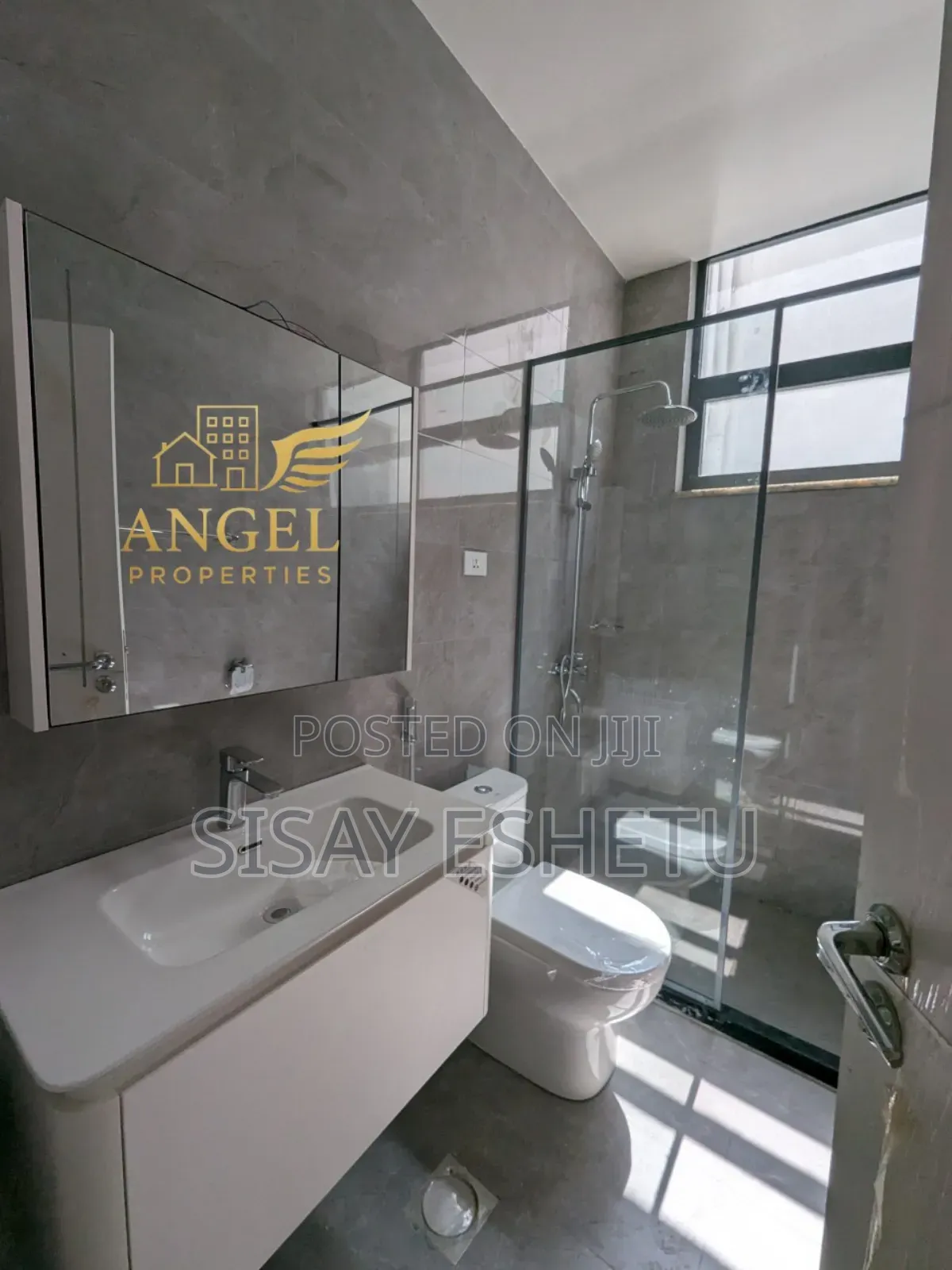 Furnished 4bdrm House in Bole for sale