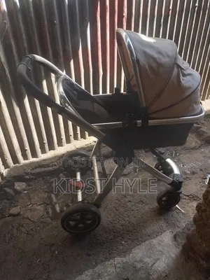 Photo - Baby Stroler