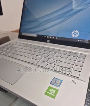 New Laptop HP Pavilion 14 8GB Intel Core I5 SSD 512GB