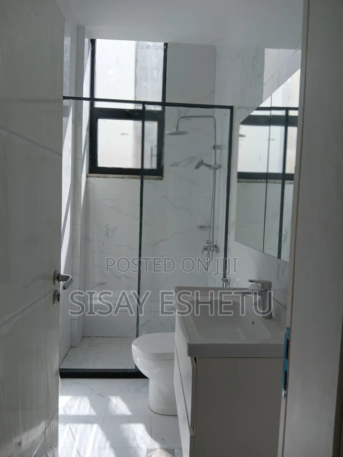 Furnished 4bdrm House in Bole for sale