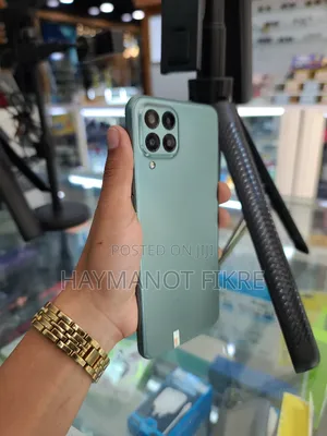 New Samsung Galaxy M33 5G 128 GB Green
