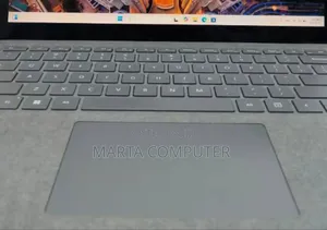 New Laptop Microsoft Surface 16GB Intel Core I7 SSD 512GB