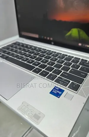 New Laptop HP EliteBook 830 G8 16GB Intel Core I7 SSD 512GB