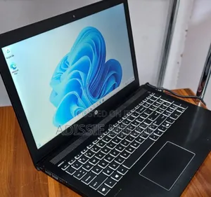 New Laptop HP Pavilion 15 8GB Intel Core I7 SSD 512GB