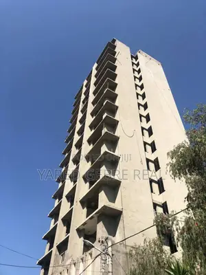 1bdrm Apartment in ኪግደም ሪል እስቴት, Kirkos for sale