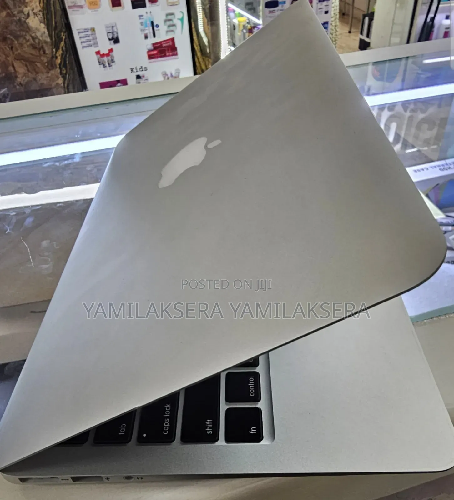 Laptop Apple MacBook Air 2015 4GB Intel Core I5 SSD 128GB