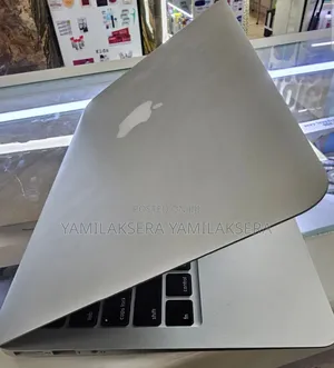 Laptop Apple MacBook Air 2015 4GB Intel Core I5 SSD 128GB