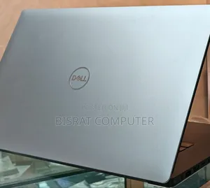 New Laptop Dell Precision 5540 16GB Intel Core I7 SSD 512GB