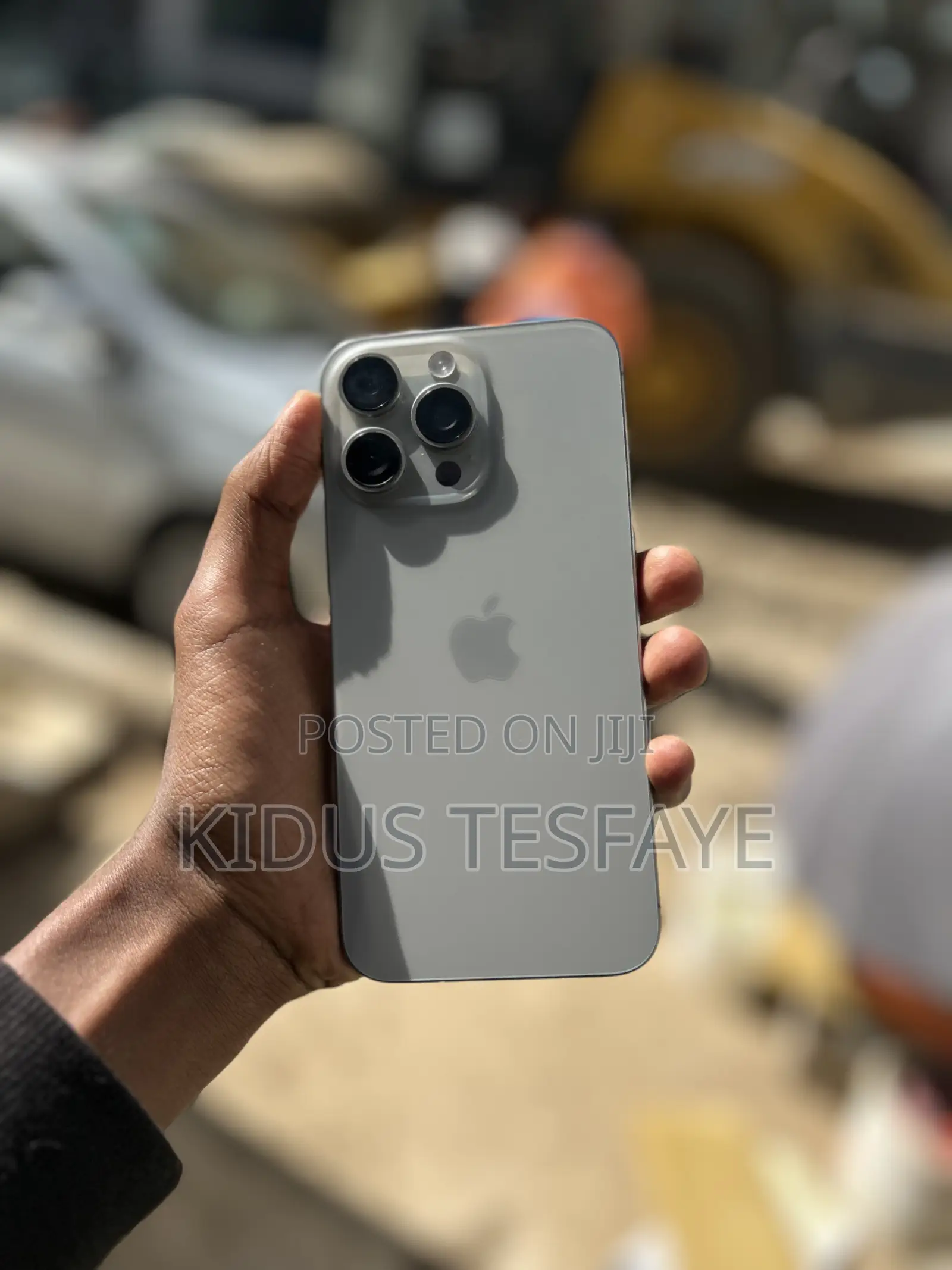 Apple iPhone 15 Pro Max 256 GB Silver