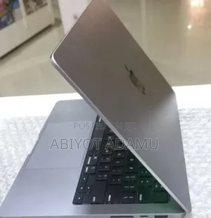 New Laptop Apple MacBook Pro M1 16GB Apple M1 SSD 512GB