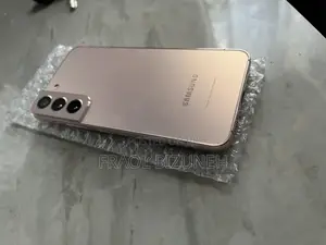 New Samsung Galaxy S22 5G 256 GB Gold