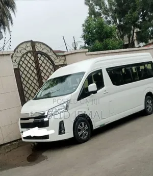 Toyota HiAce 2020 White