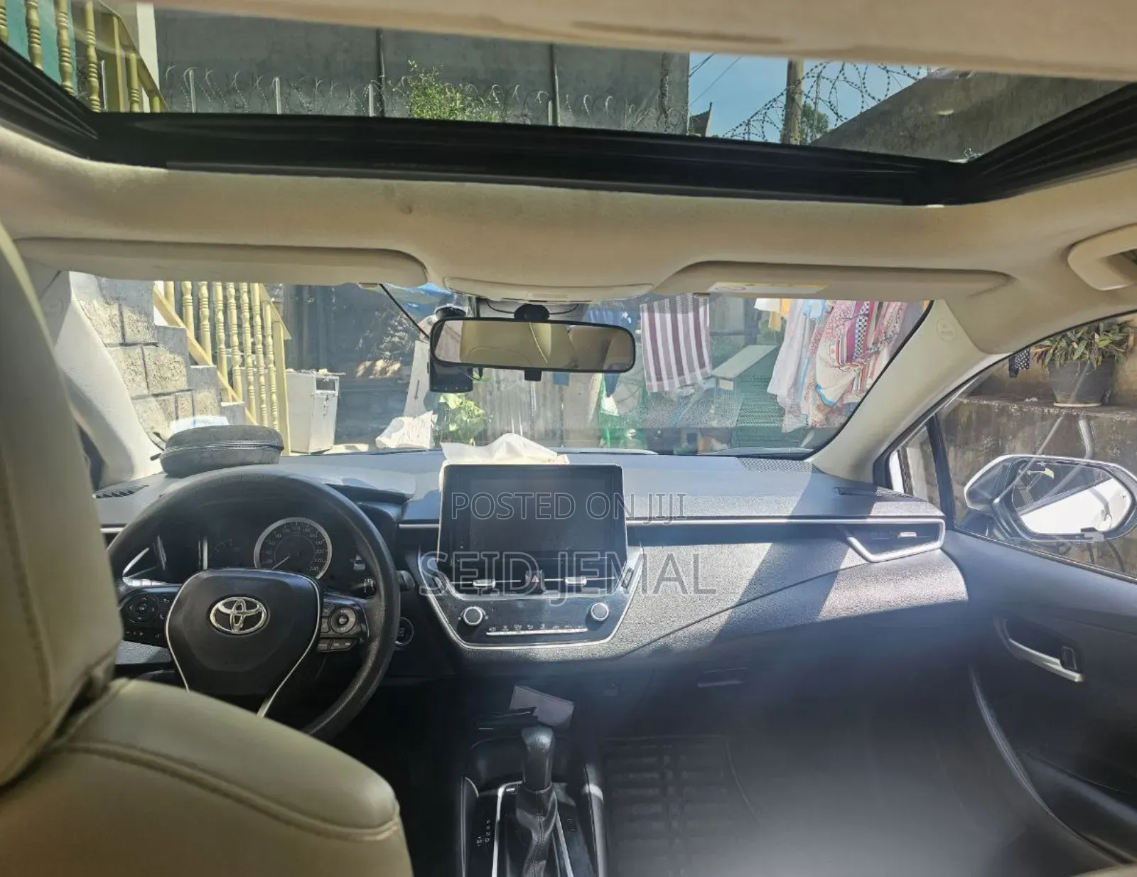 Toyota Corolla 2022 White