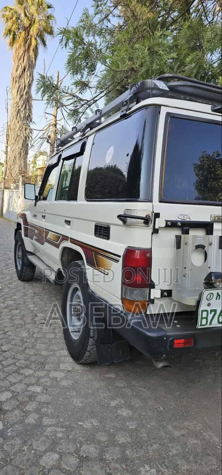 Toyota Land Cruiser 2014 White