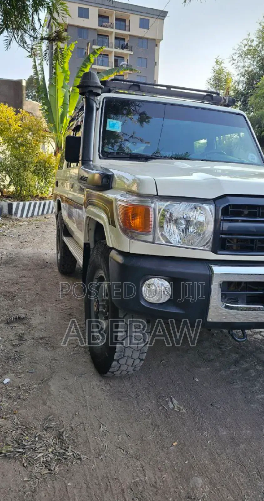 Toyota Land Cruiser 2014 White