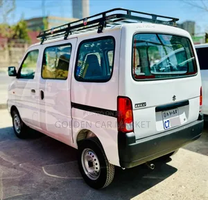 Suzuki Eeco 2024 White