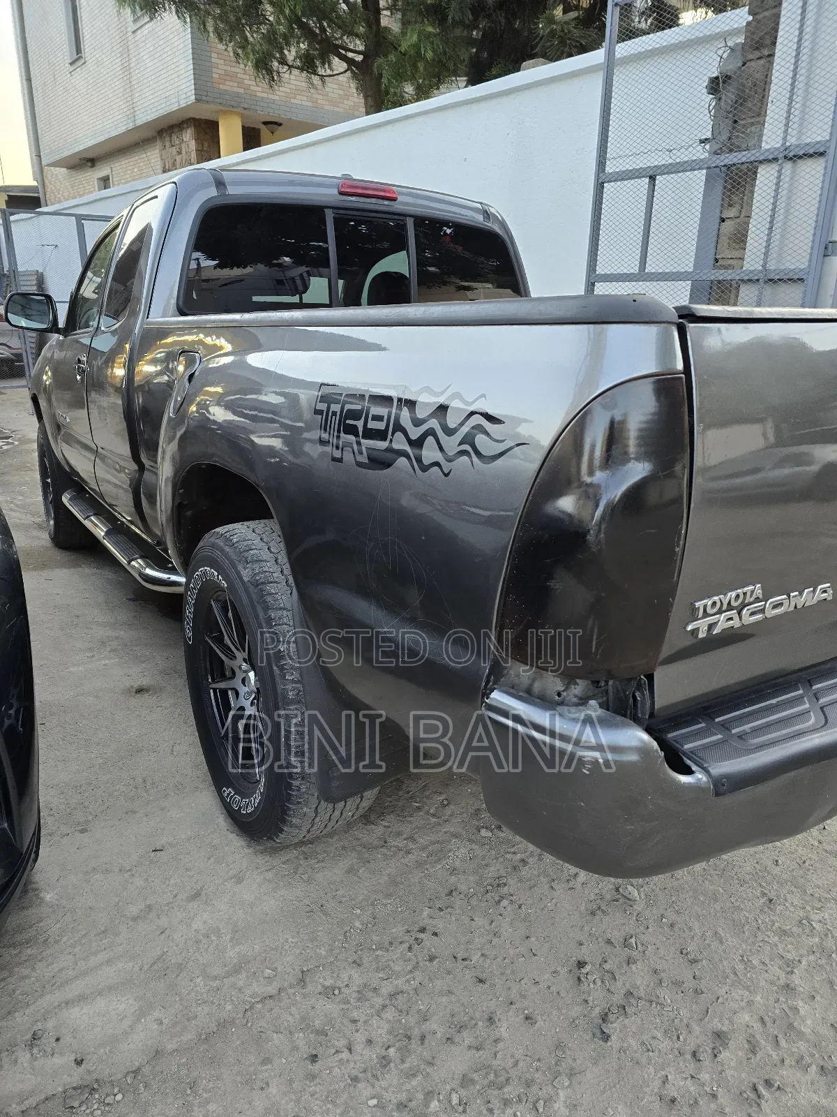 Toyota Tacoma 2010 Gray